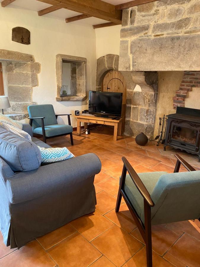 Jugon-les-Lacs Clara, Clement & Nelle - Character Cottages מראה חיצוני תמונה